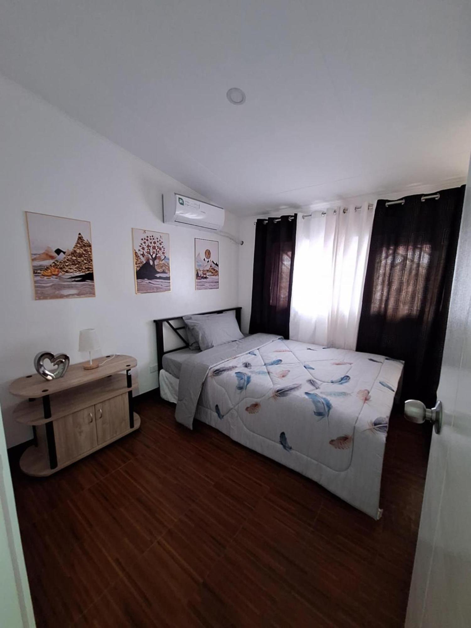 Xevera Mabalacat Heart Staycation Exterior photo